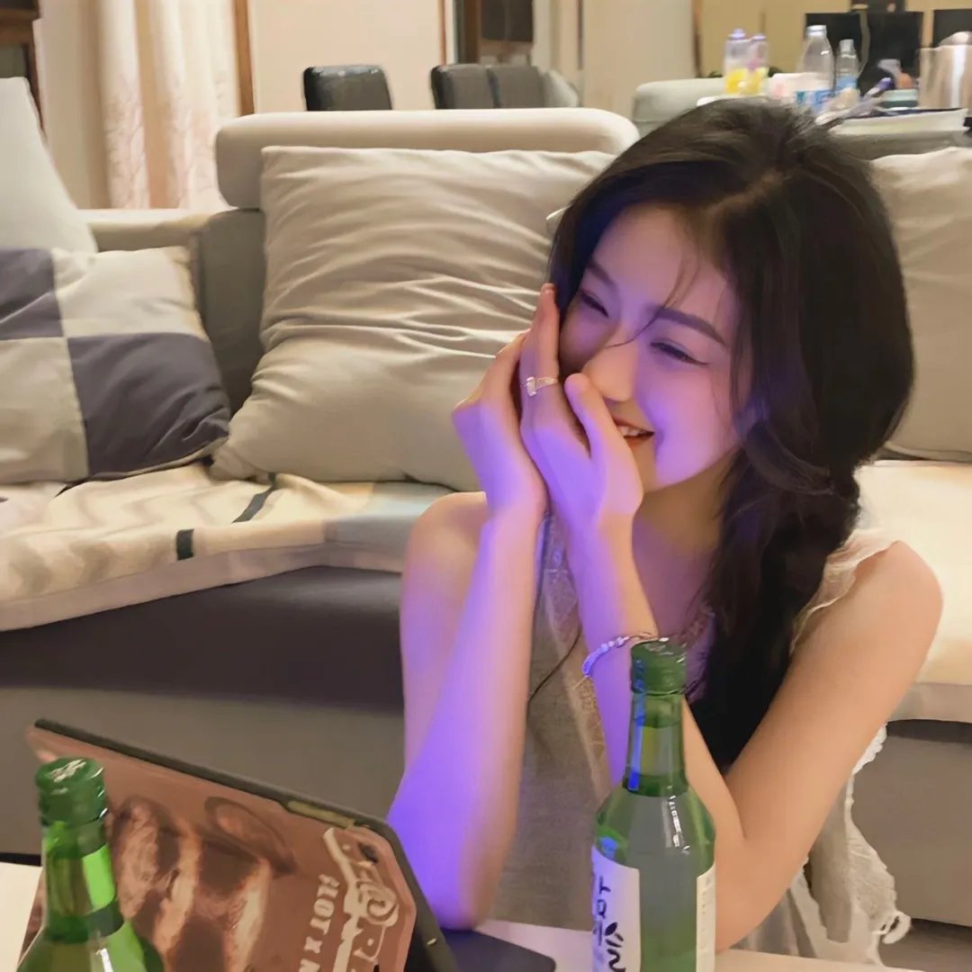 新婚夜，冰山总裁要吻我